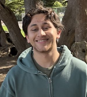 Aalok Atre, Volunteer